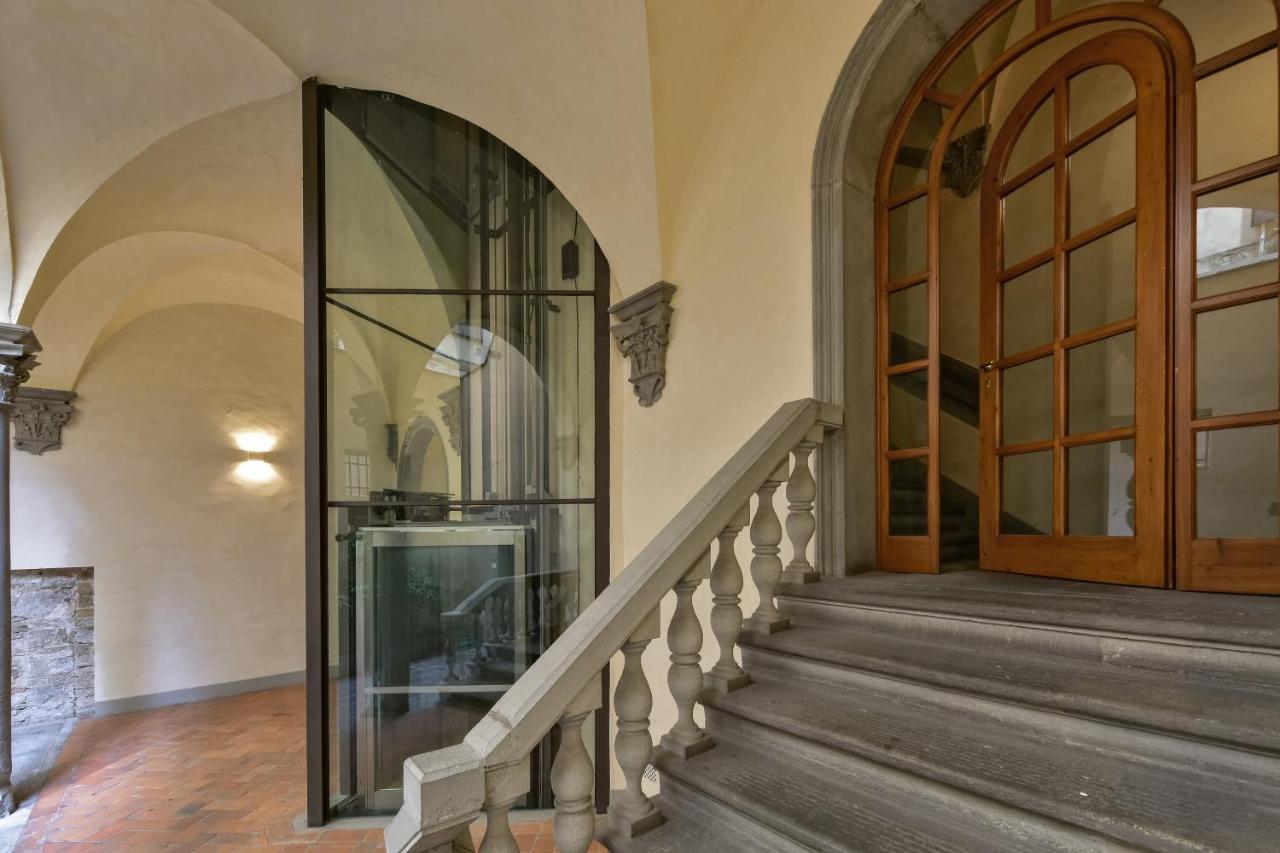 Tiepolo Romantic Penthouse In The Oltrarno Florence Exterior photo